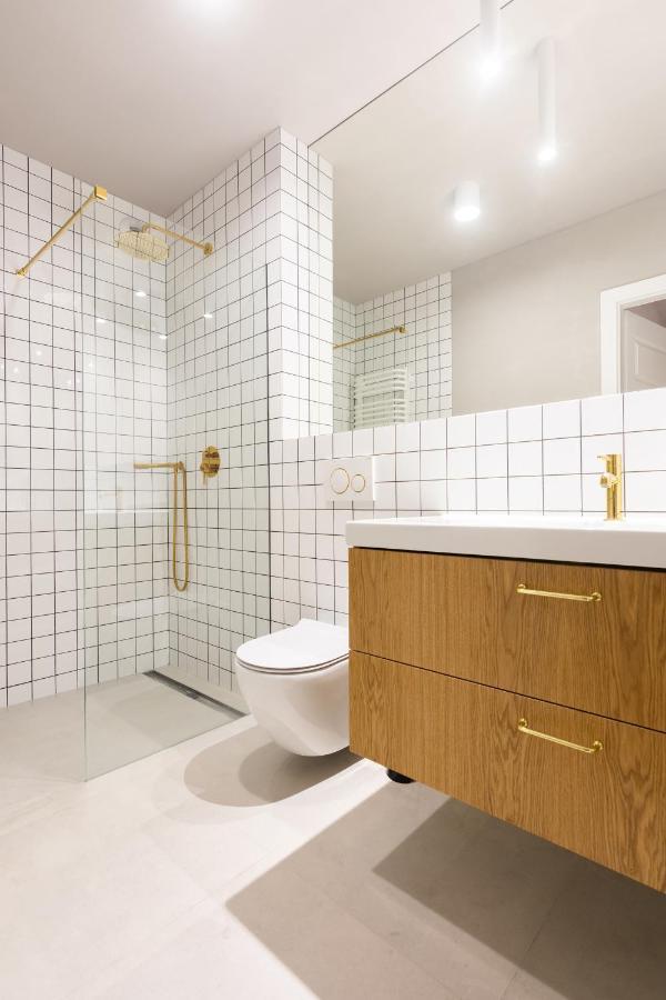 Family Apartment Nearto Old Town Vermelo By Neartopl Cracovia Exterior foto