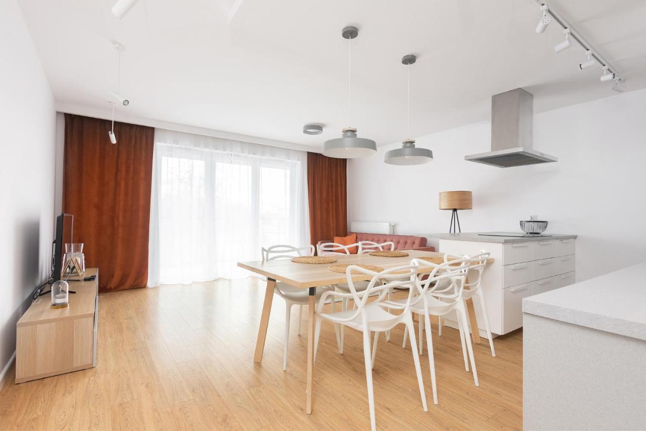 Family Apartment Nearto Old Town Vermelo By Neartopl Cracovia Exterior foto